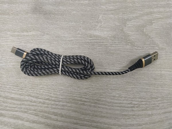 手機(jī)Type-C數(shù)據(jù)線(xiàn)定制，深圳手機(jī)數(shù)據(jù)線(xiàn)廠(chǎng)家