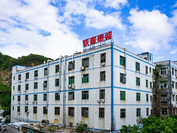 如何選擇一家數(shù)據(jù)線定制生產(chǎn)廠家？